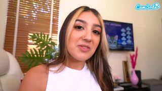 Jen kvůli tobě - pravda nebo výzva s mou nevlastní sestrou