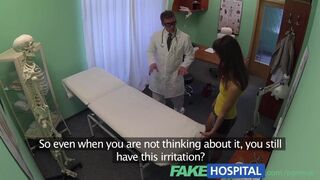 Susanina svědivá kundička se uklidňuje doktorovým ptákem