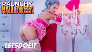 Shrima Malati je maskovaný dospělý milenec slaví Halloween s tvrdým sexem