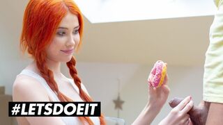 Gisha Forza v velké-breasted červená bomba pro tvrdé kurva kobliha