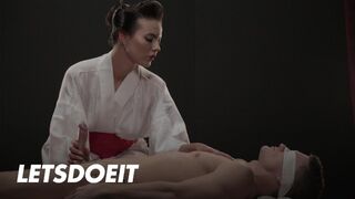 Česká svůdná Vanessa Deckerová přivádí Maxe Diora k šílenství s horkým jízdou