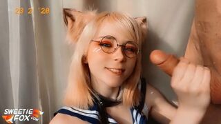 Sladká liška líže sousedovic kluka a polyká všechno v Cosplay