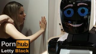 Veřejné kouření a pohledy v obchoďáku - Letty black