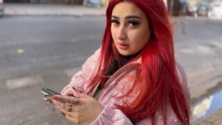 Sexy latinoameričanka sdílí své mládě s cizincem a ošuká ji tvrdě