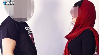Arabská matka hlasitá kurva nenechá souseda spát, tak jí volá, aby šukala