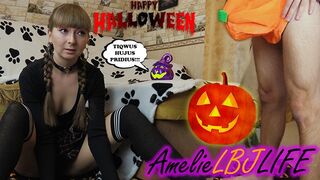Malá čarodějnice předvolává velký péro a dostane v prdeli těžké dostat do její kundička - Halloween 2020