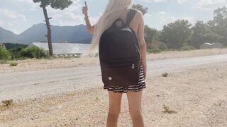 Zastavení- up dospívající blondýny děvka fucks ji péro tvrdě