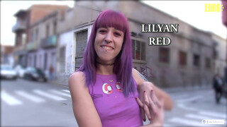 AMATEUREURO - Lilyan RedUkazuje, co umí