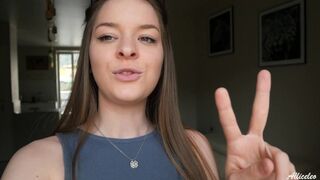 Vyhrajte soukromou live show zdarma! Rychlý souložit proti dřezu mezi měkké sluneční světlo