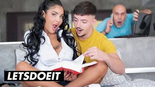 Early English dívka v anální je profesionál na LetsDoelt Channel