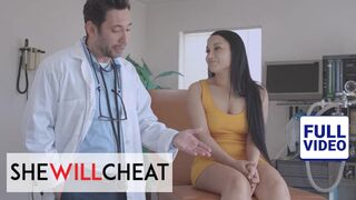Ona bude podvádět: Gabi Paltvová je sexy Doc ví, že ona nepotřebuje drogy, ona chce tvrdý sex