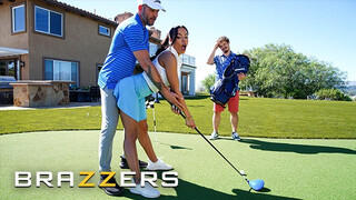 BRAZZERS - Luna Star raději podvádí manžela s golfovým trenérem, než aby se naučila nový sport