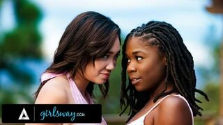 Zakázané setkání s Hazel Grace-- která svádí svou zakázanou přítelkyni